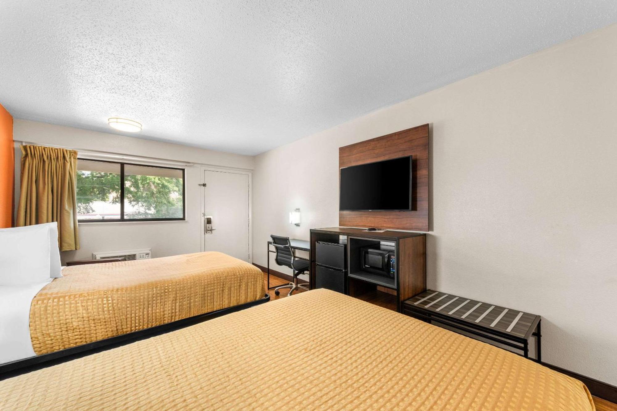 Econo Lodge Charlotte Airport Exterior foto