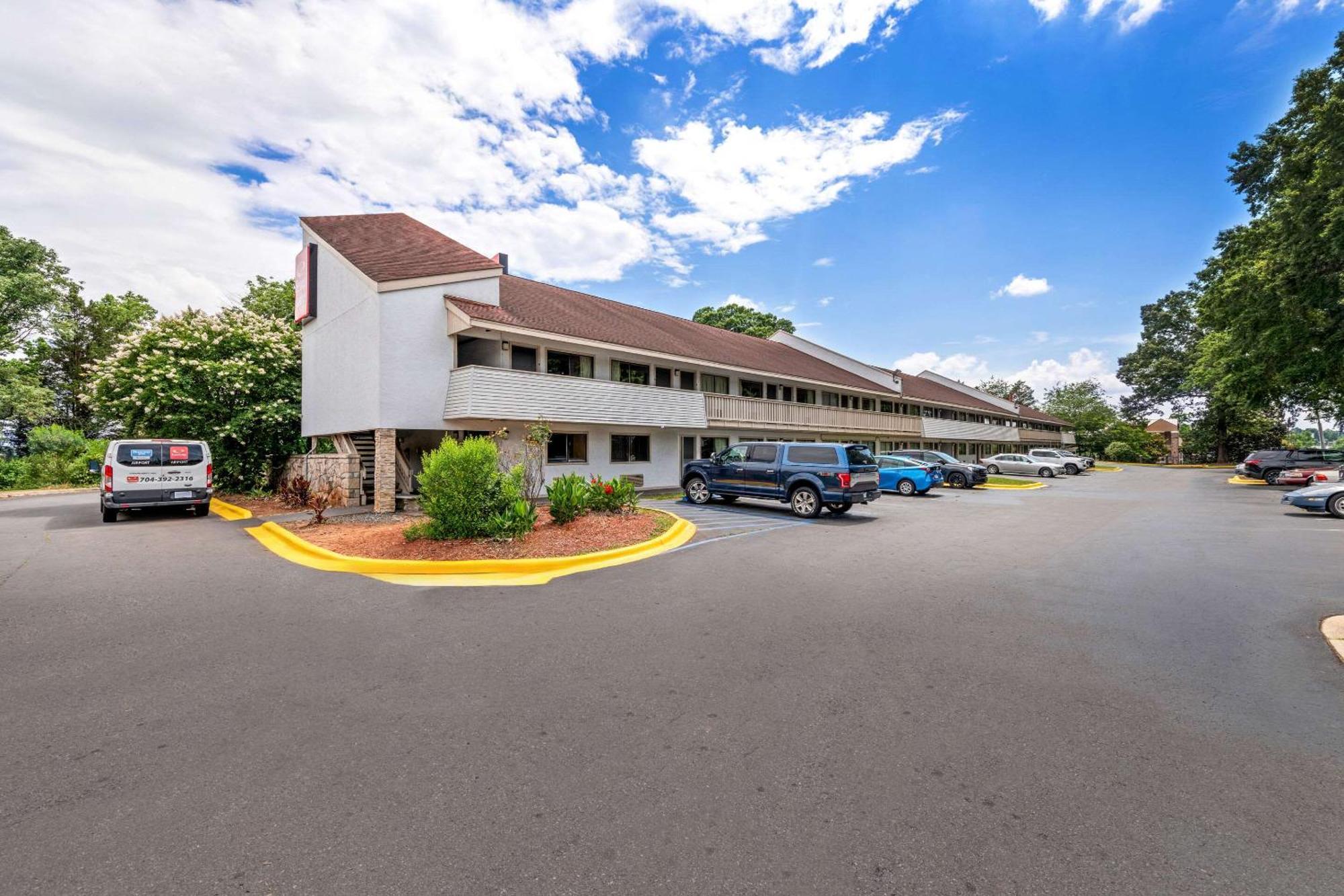 Econo Lodge Charlotte Airport Exterior foto